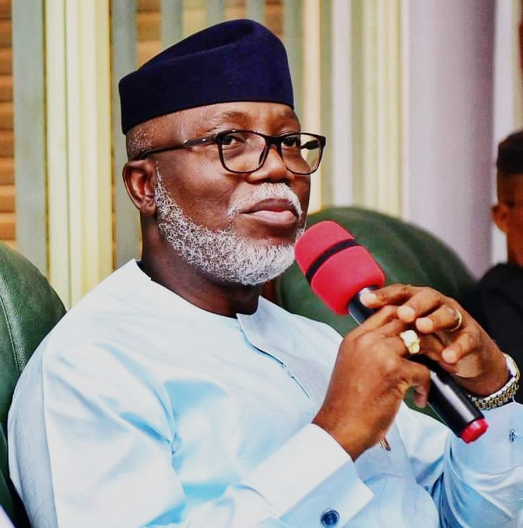 AIYEDATIWA APOLOGIZES TO AKEREDOLU, SAYS HE REMAINS LOYAL TO GOVERNOR