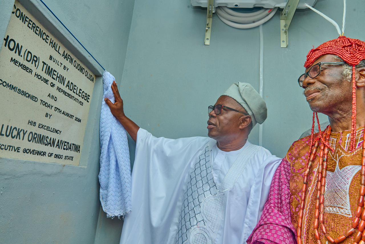 20th Coronation Anniversary: Aiyedatiwa Hails Ojomo Oluda’s Royal Influence, Commissions Rep Adelegbe’s Sponsored Conference Hall